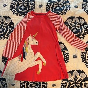 Mini Boden long sleeve dress with unicorn. Great shape. Size 4/5T